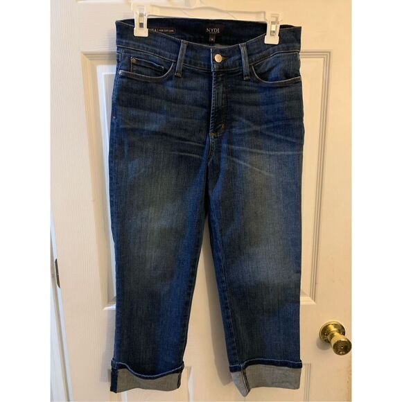 NYDJ DENIM CAPRI DAYLA WIDE CUFF MED WASH 5 POCKET STYLE SZ 4 - Picture 2 of 12
